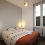 Plain-pied - 5 Couchages - Billard - Babyfoot - Terrasse - Jardin - Veranda - 4 & Canape Convertible - Netflix - Amazon Prime - Wifi - Stationnement Gratuit Devant - Centre - Gere Par Presta-zen'services Apartman Verdun-sur-Meuse