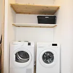 Plain-pied - 5 Couchages - Billard - Babyfoot - Terrasse - Jardin - Veranda - 4 & Canape Convertible - Netflix - Amazon Prime - Wifi - Stationnement Gratuit Devant - Centre - Gere Par Presta-zen'services Apartman *