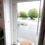 Plain-pied - 5 Couchages - Billard - Babyfoot - Terrasse - Jardin - Veranda - 4 & Canape Convertible - Netflix - Amazon Prime - Wifi - Stationnement Gratuit Devant - Centre - Gere Par Presta-zen'services