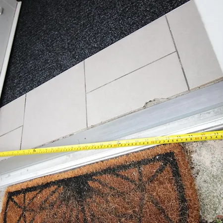 Plain-pied - 5 Couchages - Billard - Babyfoot - Terrasse - Jardin - Veranda - 4 & Canape Convertible - Netflix - Amazon Prime - Wifi - Stationnement Gratuit Devant - Centre - Gere Par Presta-zen'services Apartmán